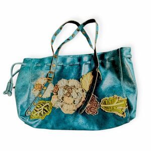 LULU Women’s Turquoise Floral Appliqué Studded Shoulder Tote Bag